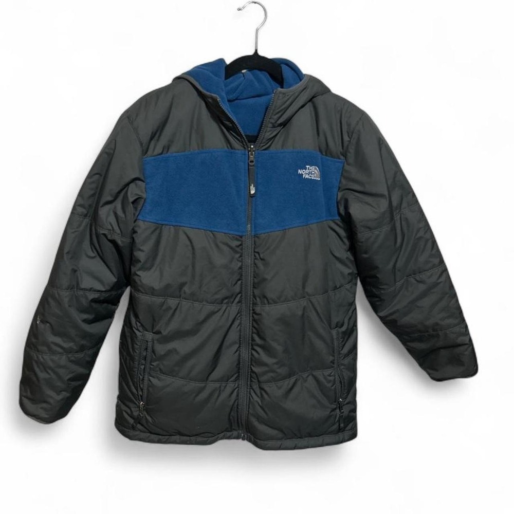 The North Face Boys' Reversible Puffer Jacket - M